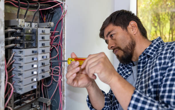 Best Affordable Emergency Electrician  in Springfield, OH